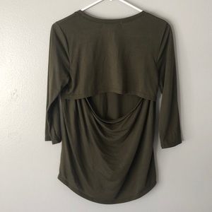 comfy dark green shirt